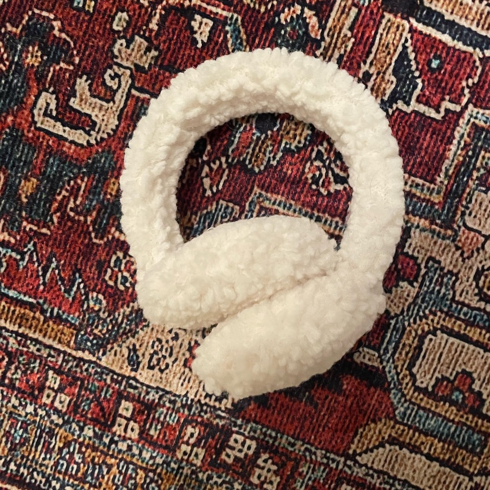 UGG Earmuffs